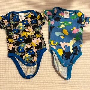 Bundle of 2 Nordstrom short sleeve onesies - 3 months